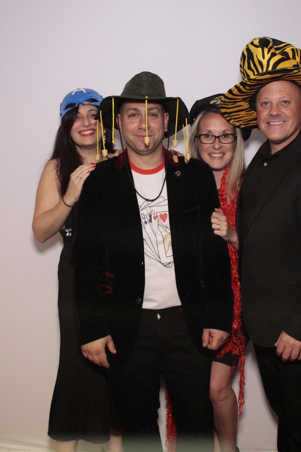 Danielle’s 40th birthday | View more photos from the event at gallery.myphotoboothexperience.co.uk/u/MyPhotoBoothExperienceLtd/Danielle’s-40th-birthday
